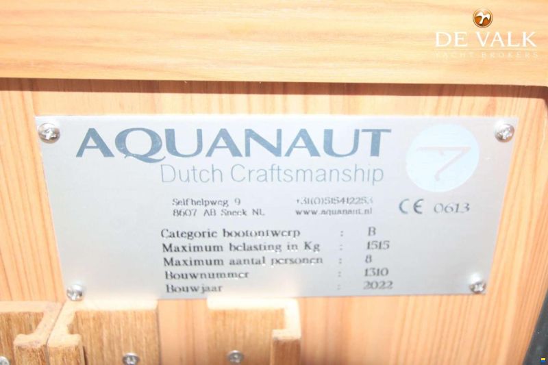 Aquanaut European Voyager 1300