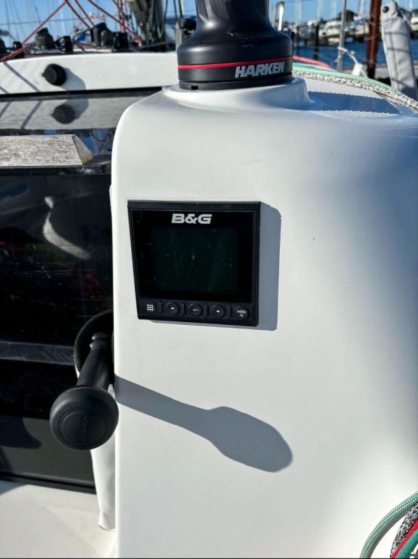 Beneteau First 27 SE
