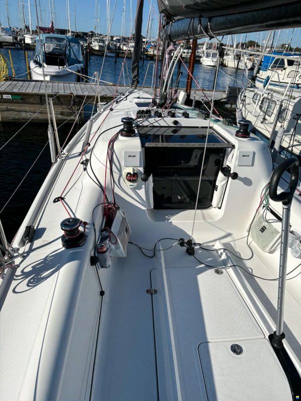 Beneteau First 27 SE