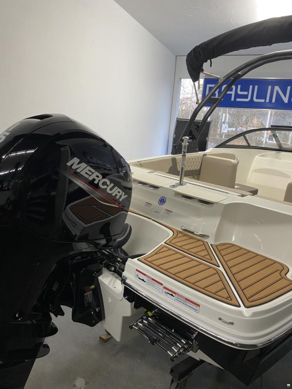 Bayliner VR4 OB