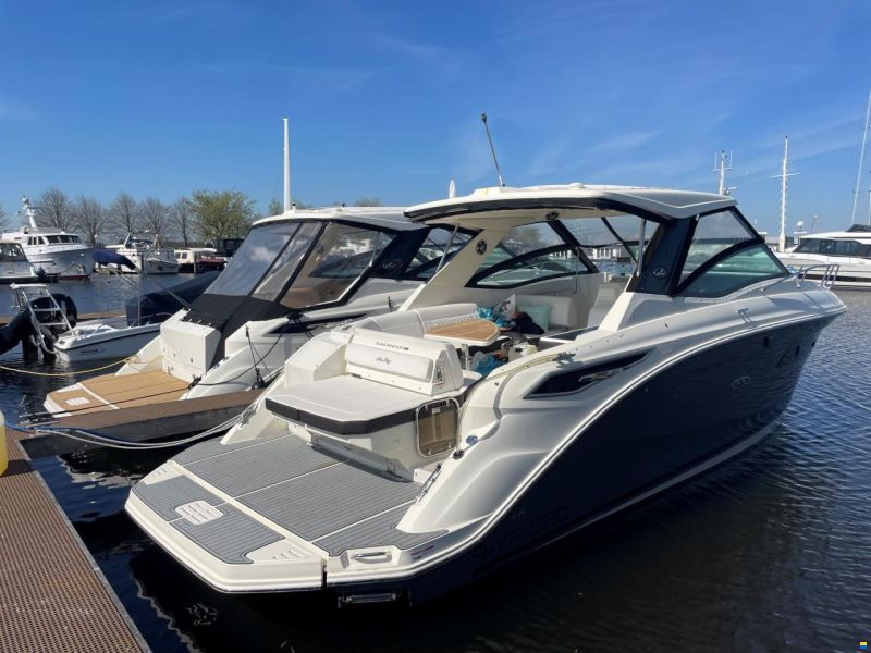 Sea Ray 320 SUNDANCER