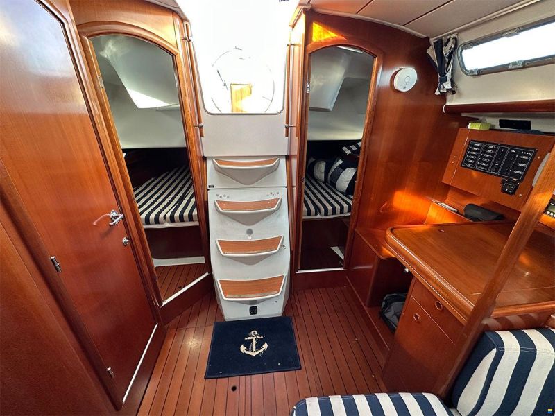 Beneteau Oceanis 393