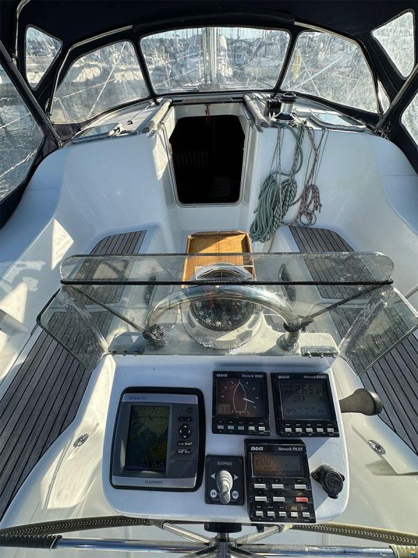 Beneteau Oceanis 393