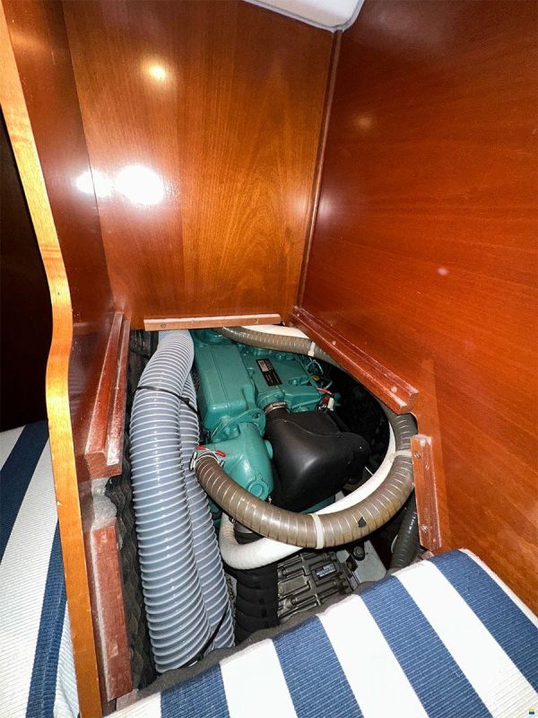Beneteau Oceanis 393