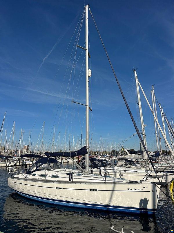 Beneteau Oceanis 393