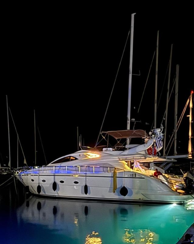 AICON Yachts 56 Fly