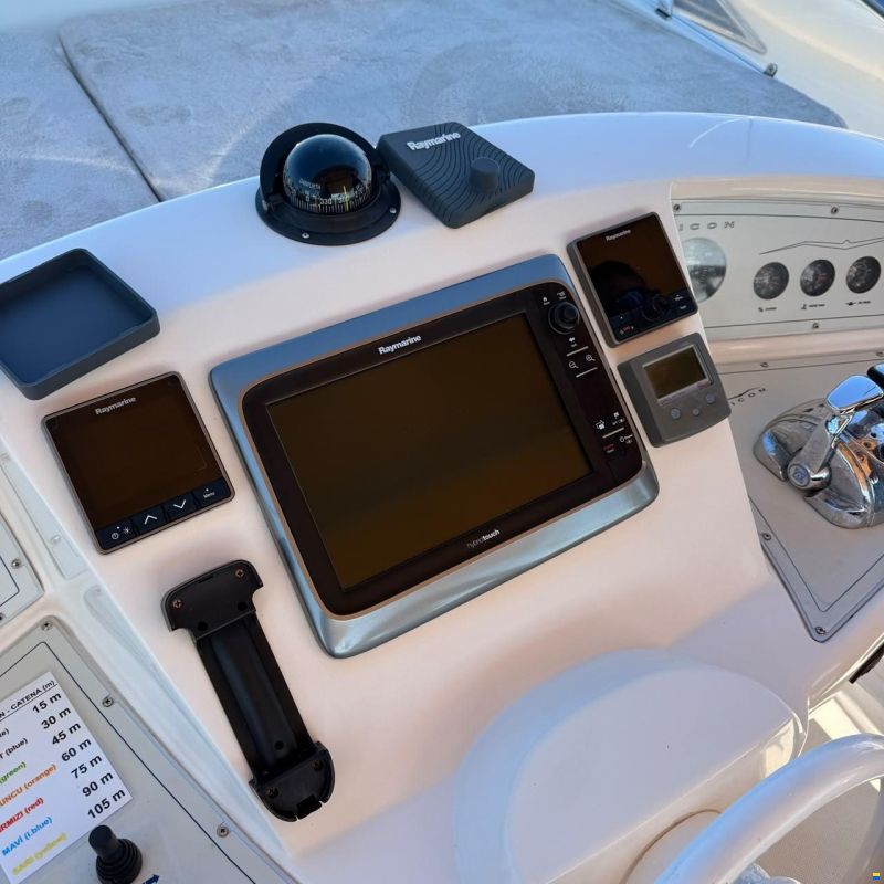 AICON Yachts 56 Fly