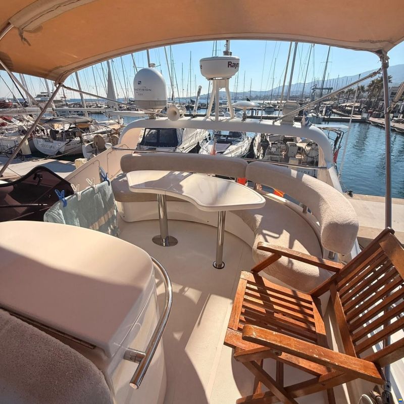 AICON Yachts 56 Fly