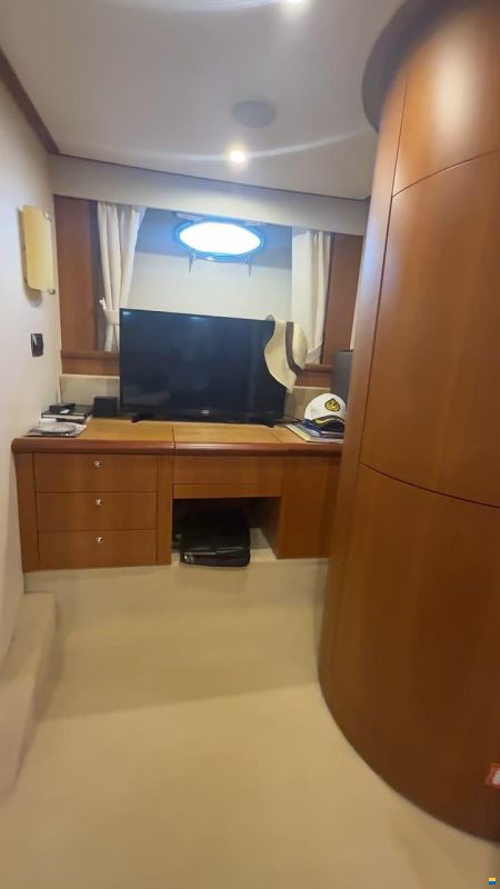AICON Yachts 56 Fly