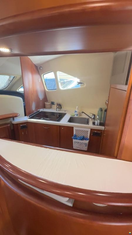 AICON Yachts 56 Fly