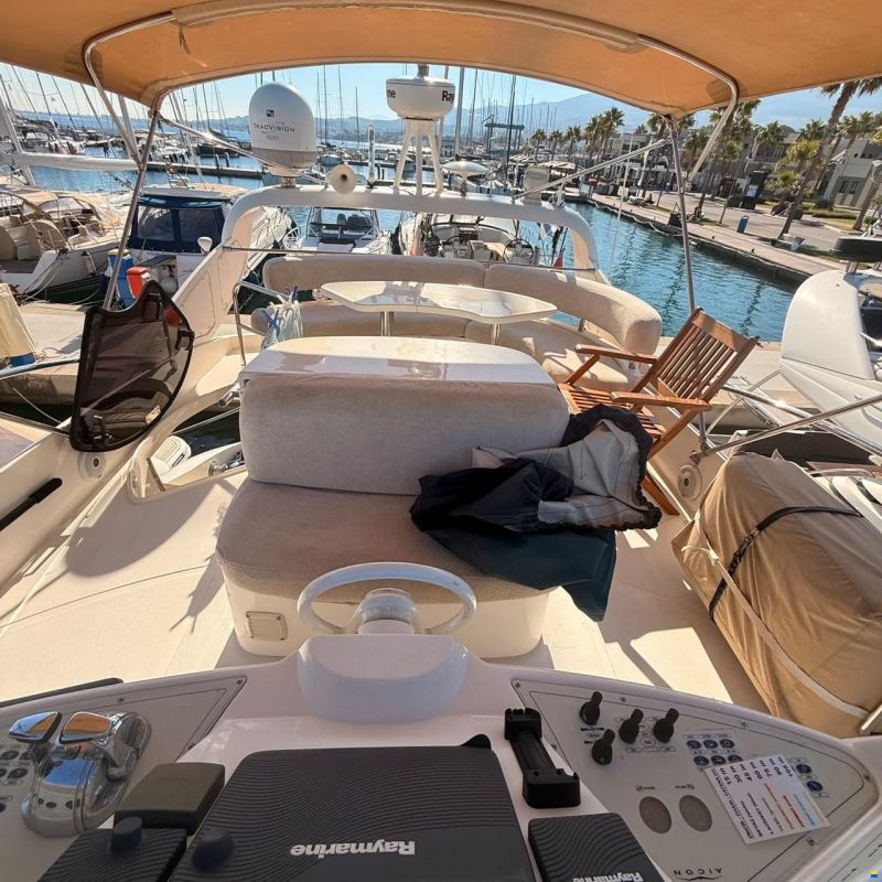 AICON Yachts 56 Fly