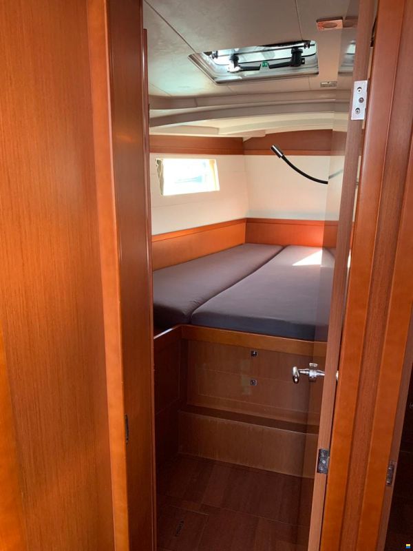 Beneteau Oceanis 46.1