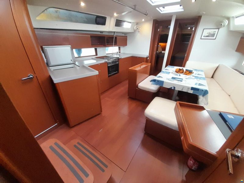 Beneteau Oceanis 46.1