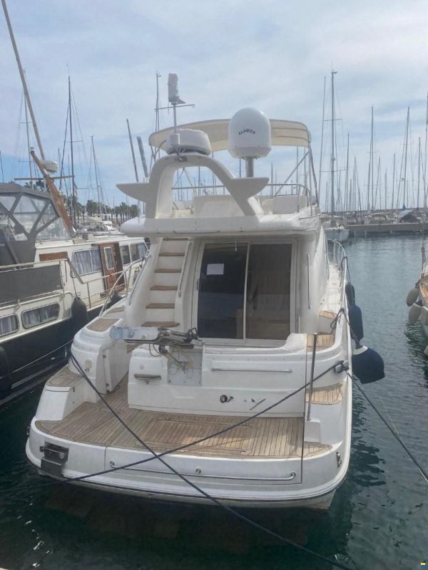 Sealine F42/5