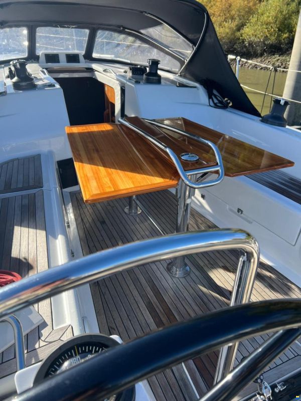 Dehler 46