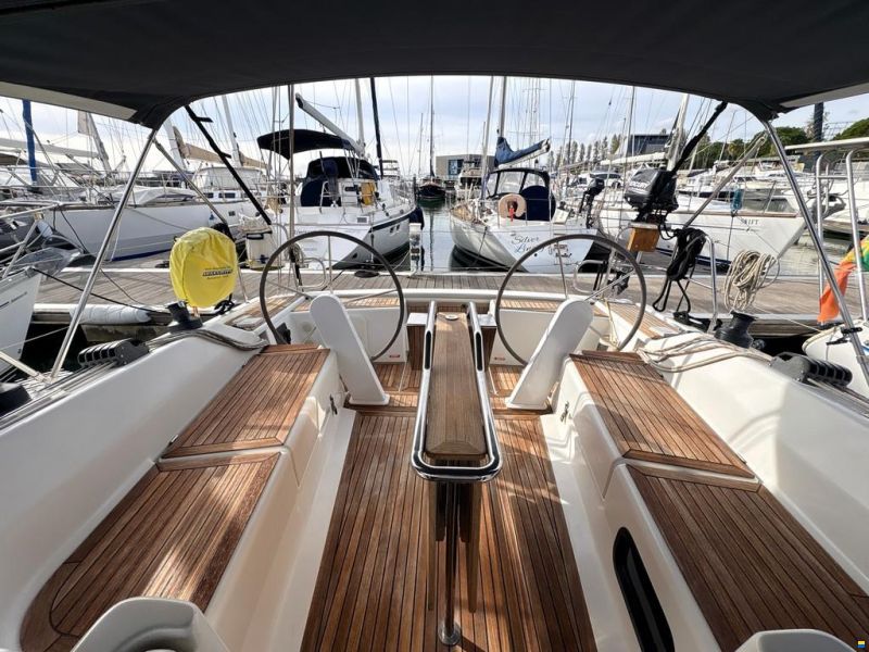 Hanse 385