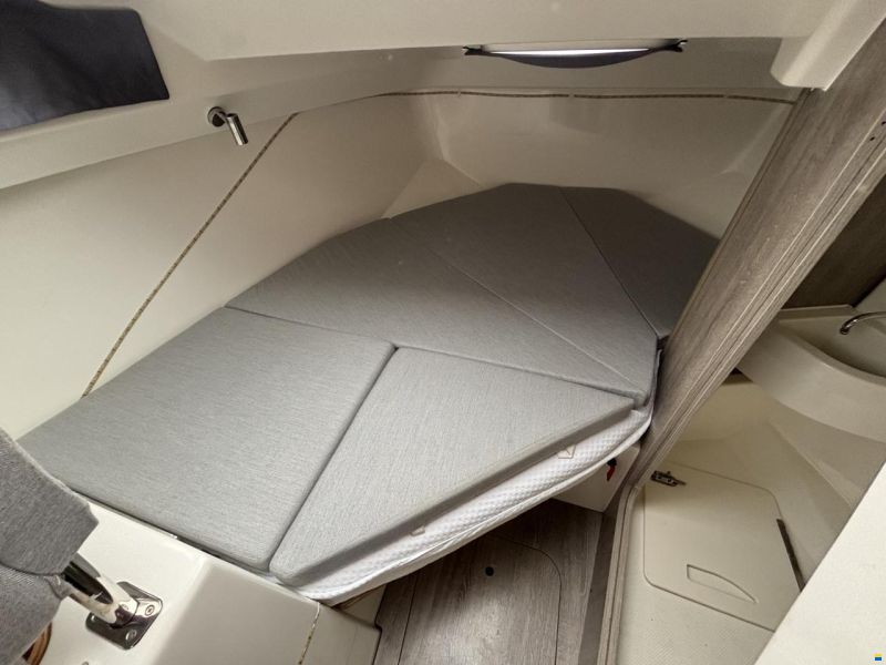 Quicksilver Activ 675 Weekend