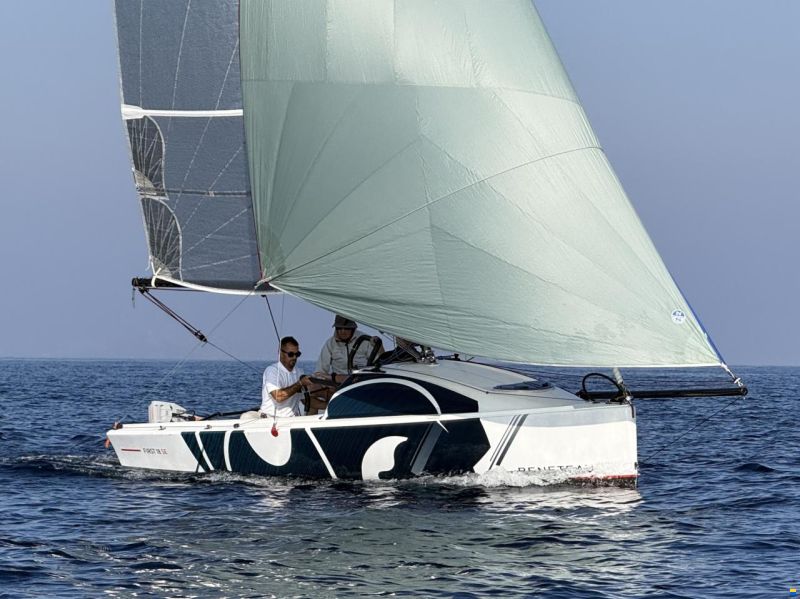Beneteau First 18SE