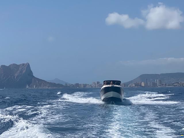 Bayliner 742R Cuddy