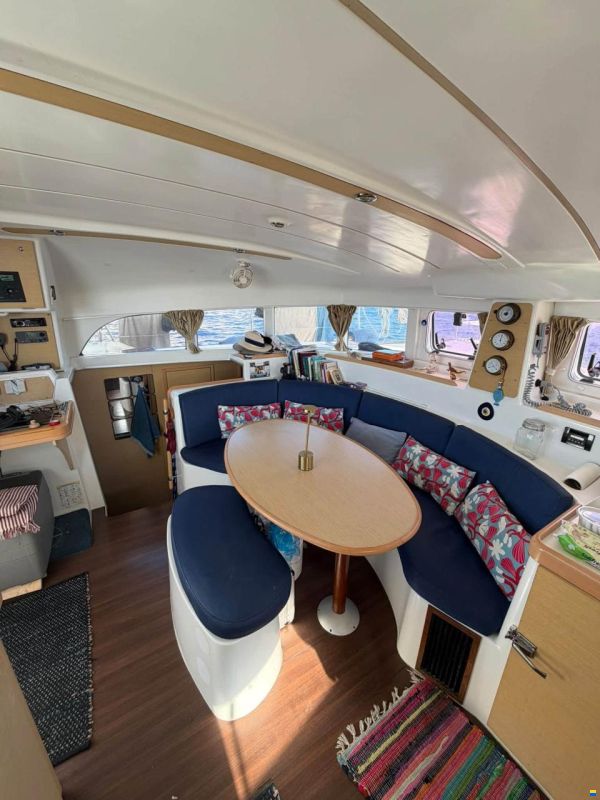Lagoon 380 S2
