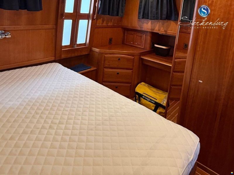 Sabreline 47