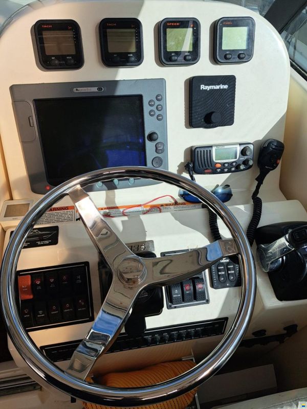 Pursuit OS 335 Offshore