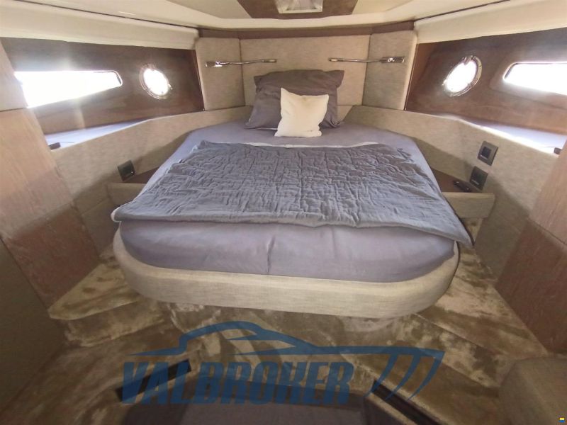 Cranchi M 44 HT