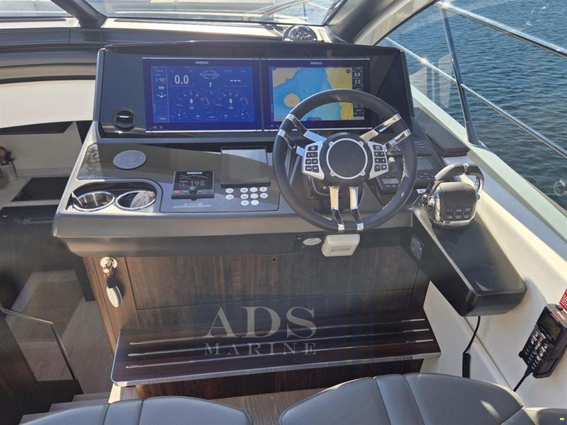 Sunseeker Predator 55 EVO