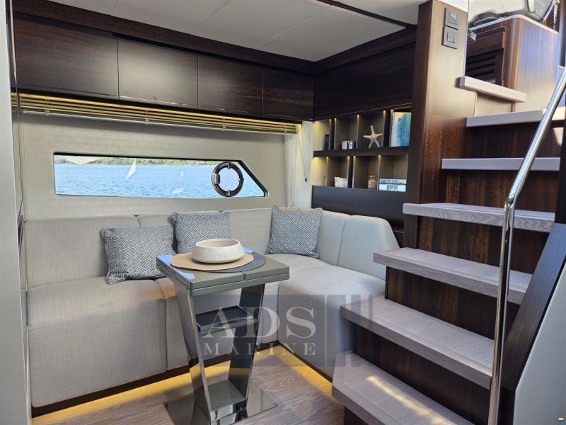 Sunseeker Predator 55 EVO