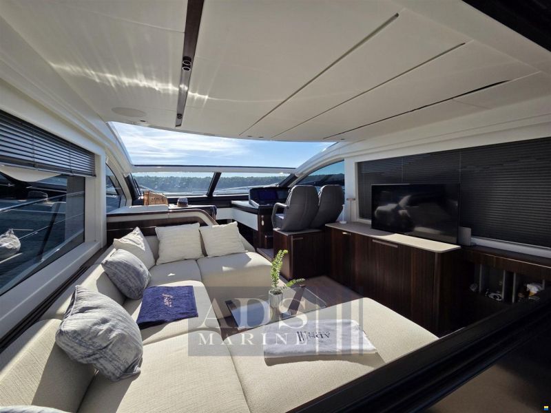 Sunseeker Predator 55 EVO