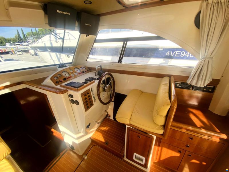 Cantieri Estensi Goldstar 360