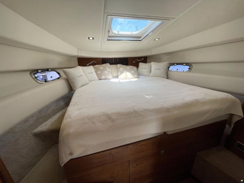 Sea Ray 355 DA Sundancer
