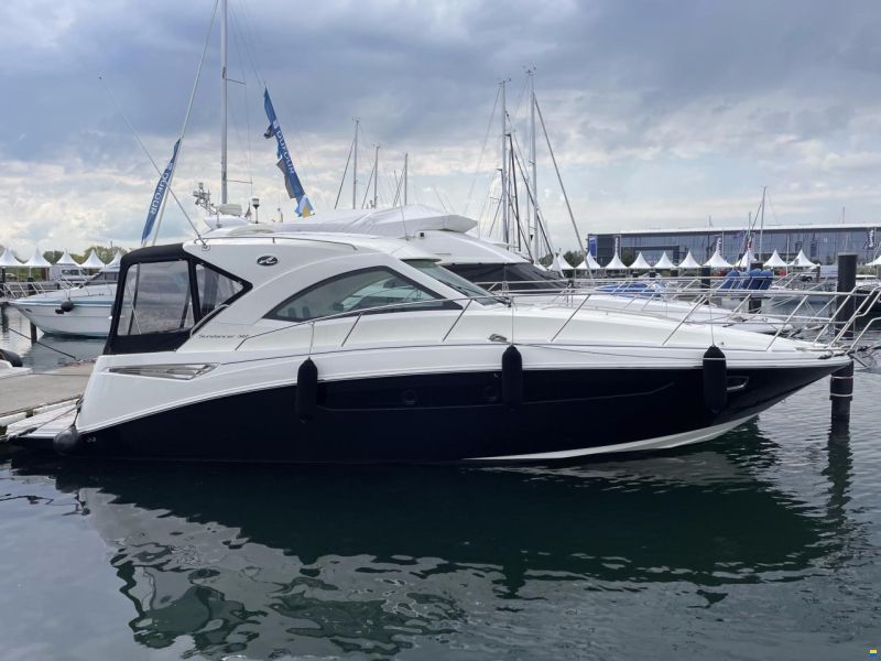 Sea Ray 355 DA Sundancer