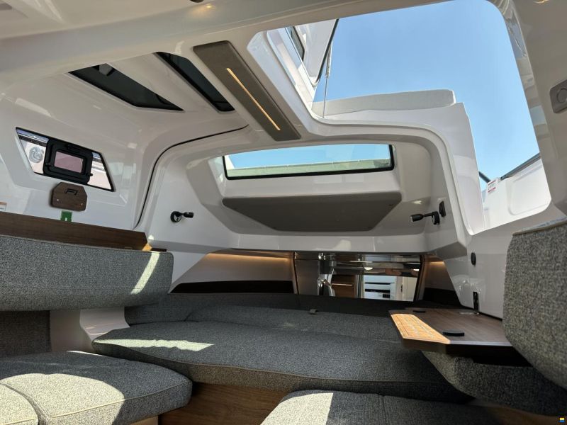 Axopar 38 Sun Top