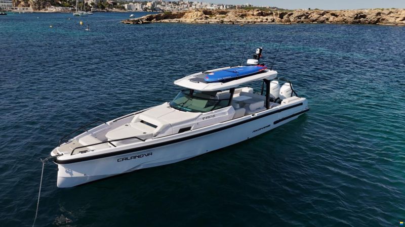 Axopar 38 Sun Top