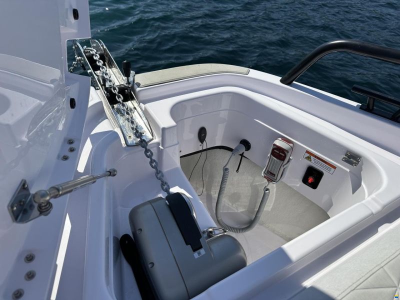 Axopar 38 Sun Top