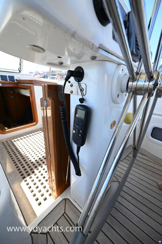 Hallberg-Rassy 44