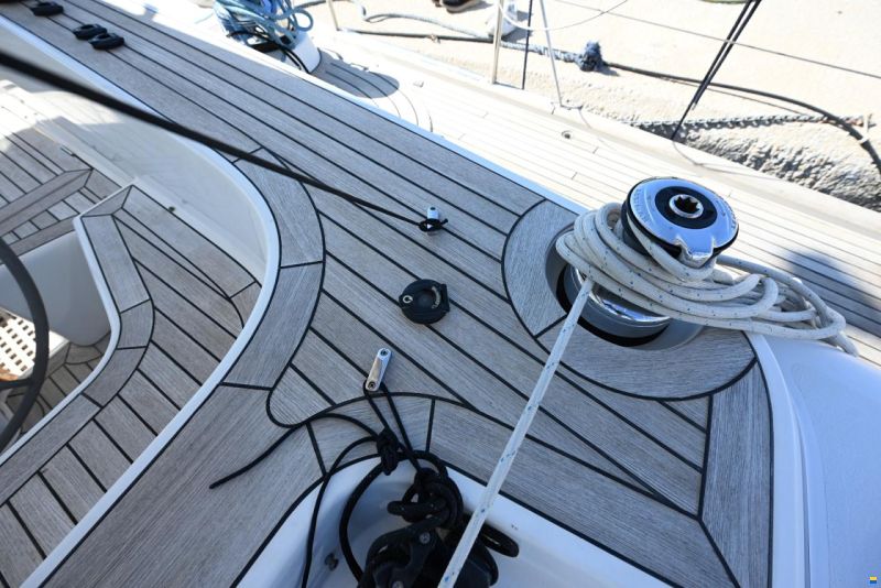 Hallberg-Rassy 44