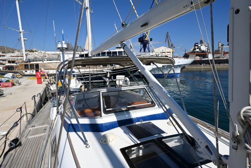 Hallberg-Rassy 44
