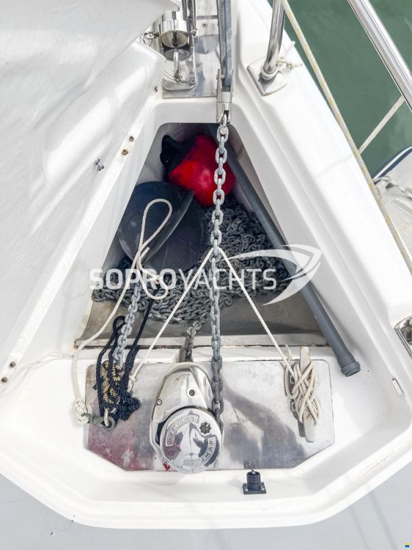 Hunter 33