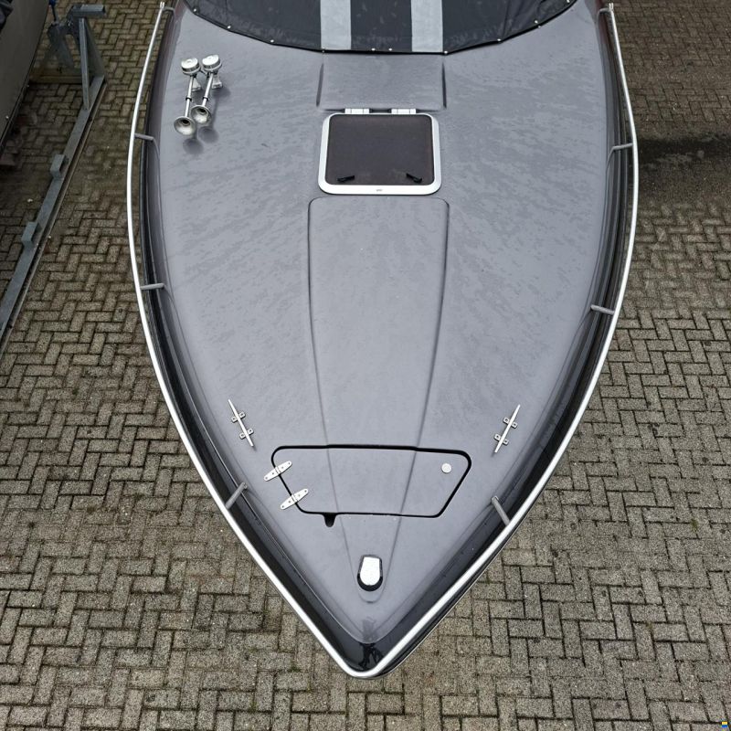 Rinker Captiva CC 272