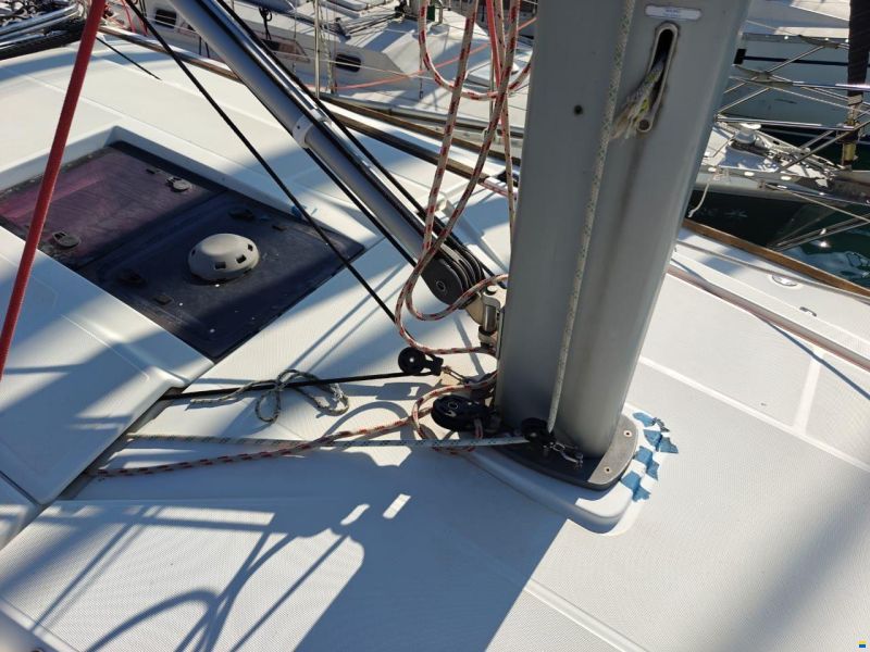 2011 Jeanneau Sun Odyssey 409
