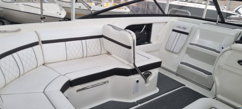 Sea Ray 250 Sun Sport