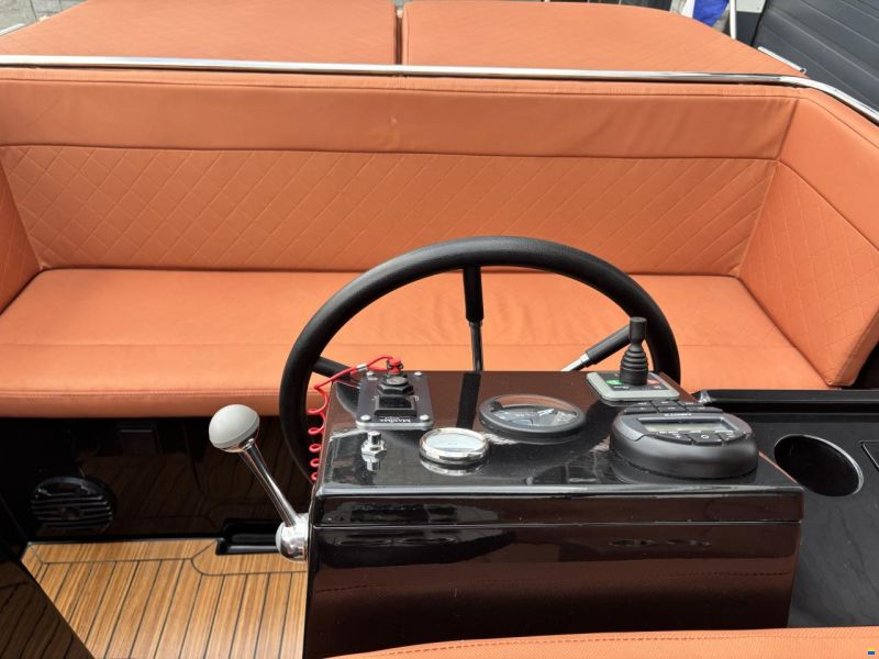 Maxima 720 Retro