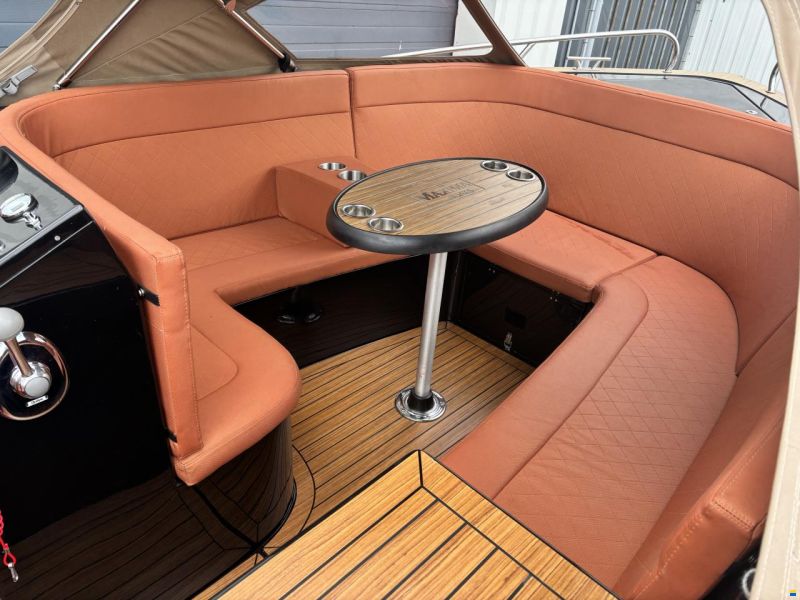 Maxima 720 Retro