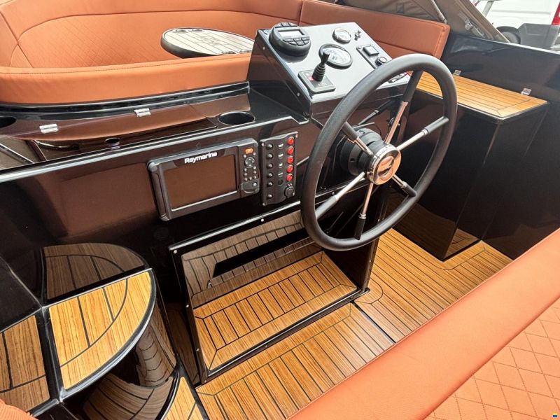 Maxima 720 Retro
