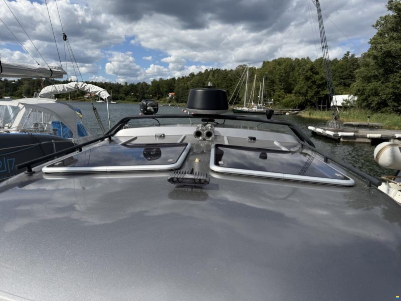 XO Boats 270 Cabin