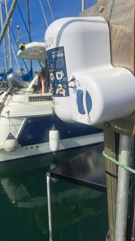 Bianca Commander 31