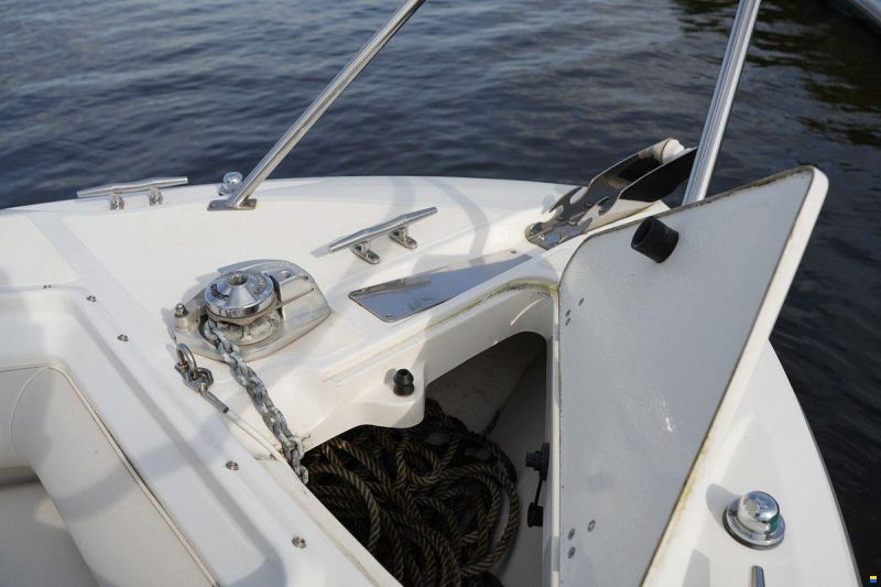 Boston Whaler 270 Outrage