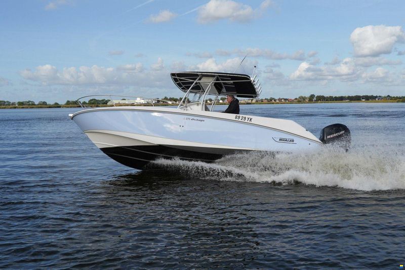 Boston Whaler 270 Outrage